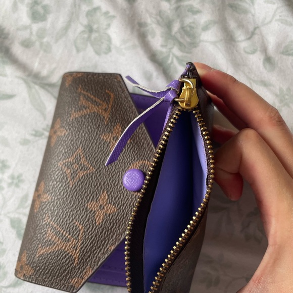 COPY - Louis Vuitton Victorine - Picture 2 of 6